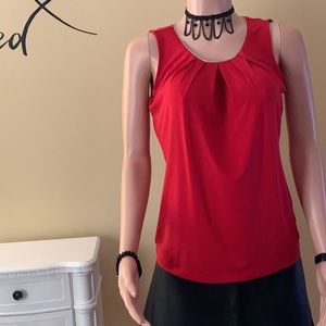 🌹Fold Pleated Front Red Satin Sleeveless Shell🌹